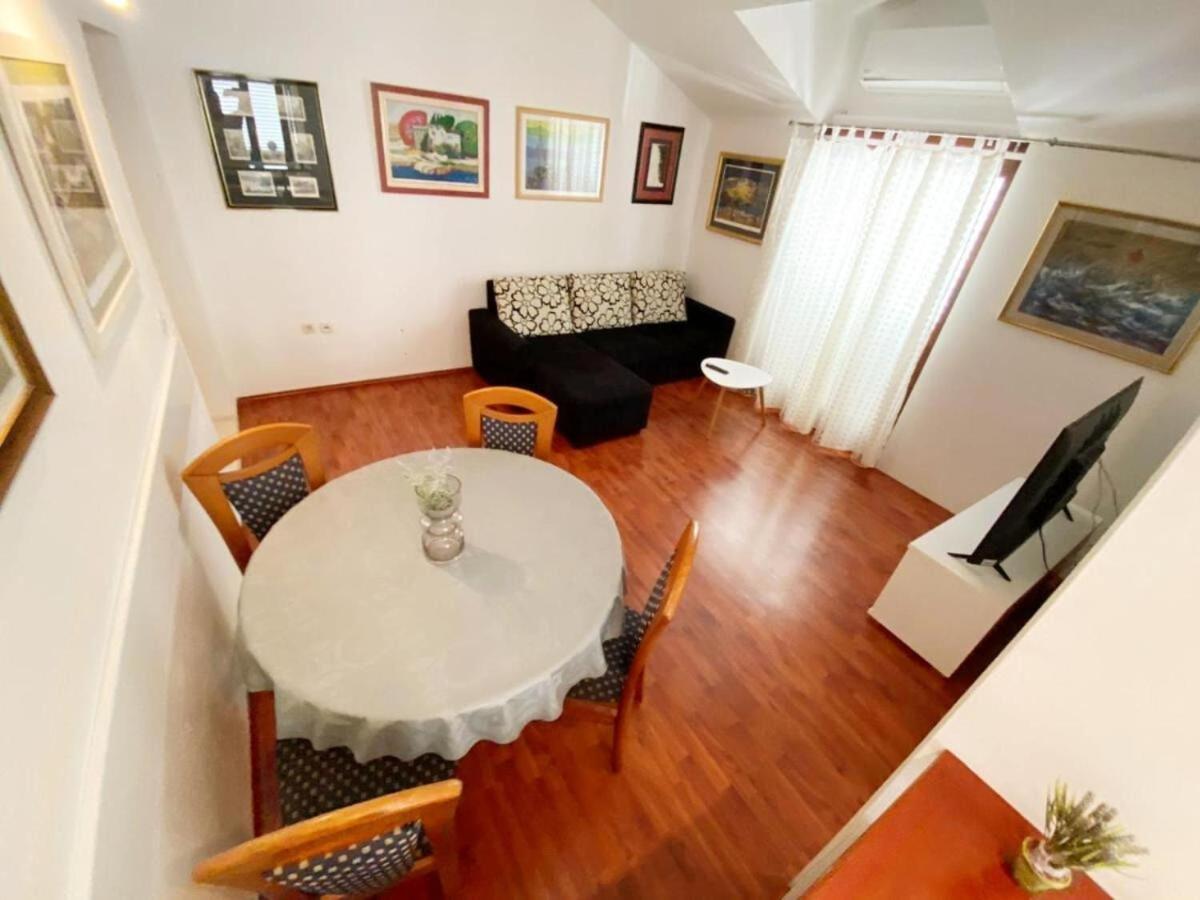 Apartments Mila Makarska Exterior foto